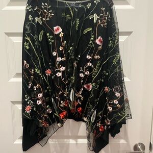 Elegant Black Floral Embroidered Blouse 🖤❤️🩷💚